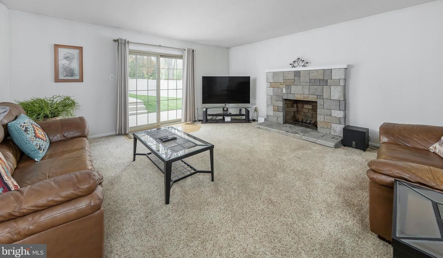 38 Brantley Way, Erial, NJ 08081-1103