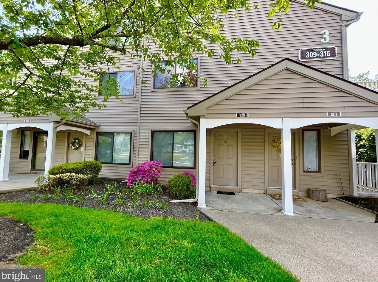 313 Gregorys Way, Franklin Township, NJ 08043