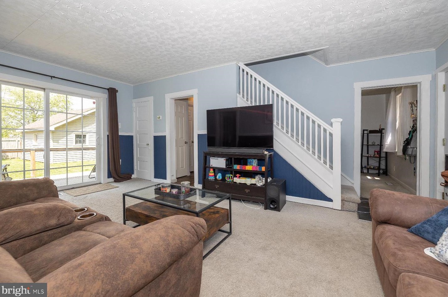 215 New Jersey Rd, Gloucester, NJ 08030