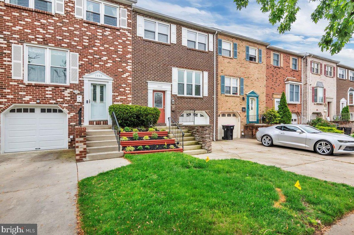 1442 Collins Ct, Blenheim, NJ 08012-4907