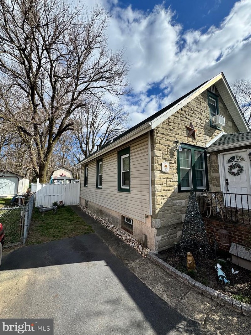 1250 Union Ave, Camden, NJ 08110
