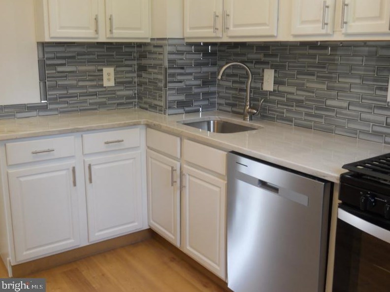 127 Minnetonka Rd, Somerdale NJ 08083-2720 exterior