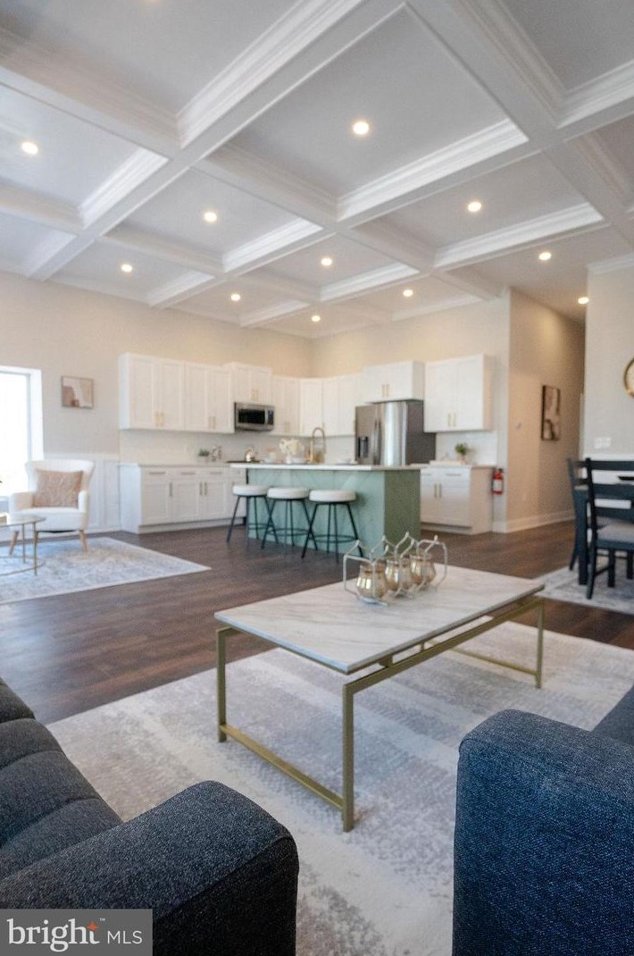 268 Wyoming Ave, Camden NJ 08106-1633 exterior