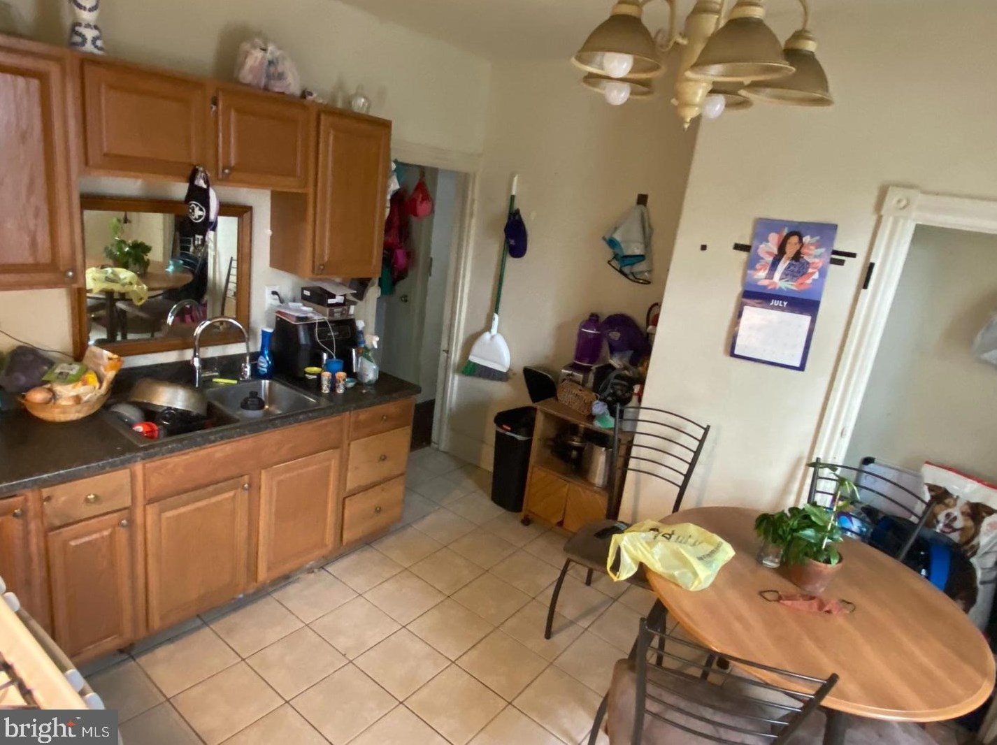 726 Hunter St, Gloucester, NJ 08030
