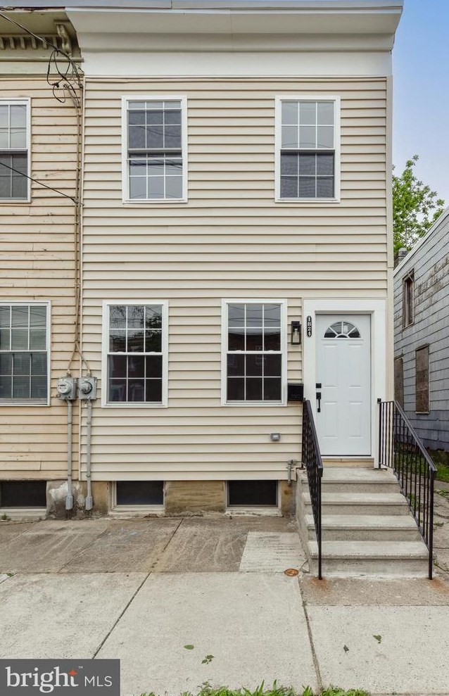 1824 S 4th St, Camden, NJ 08104