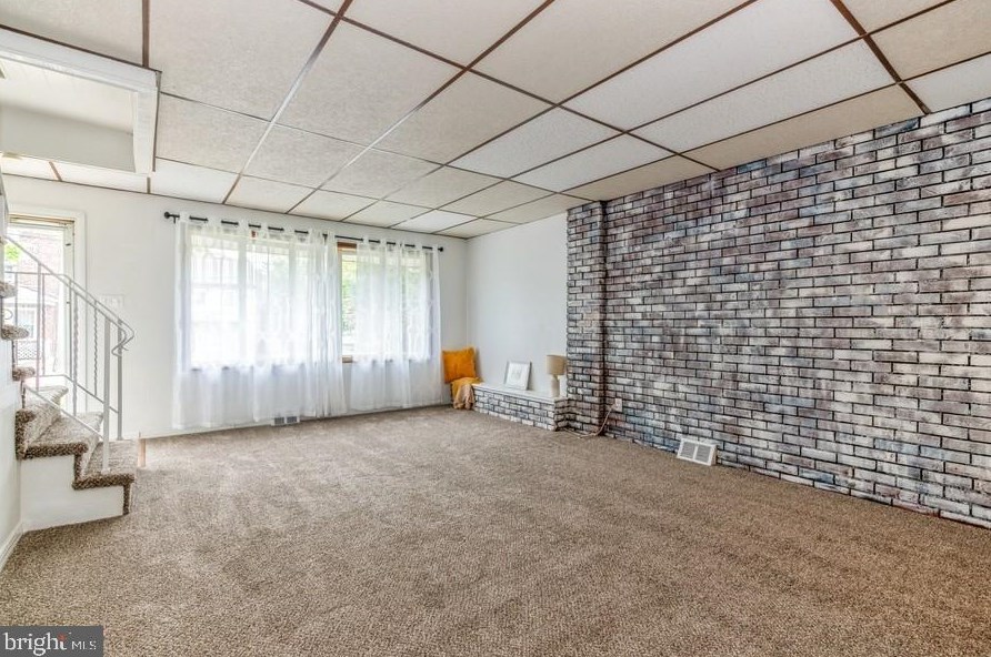 617 Division St, Gloucester, NJ 08030-2335