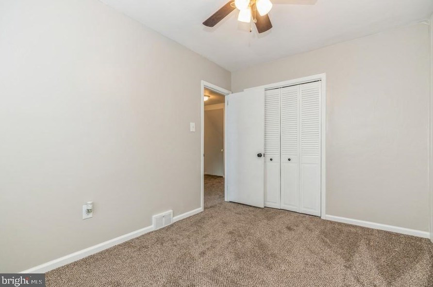 617 Division St, Gloucester NJ 08030-2335 exterior