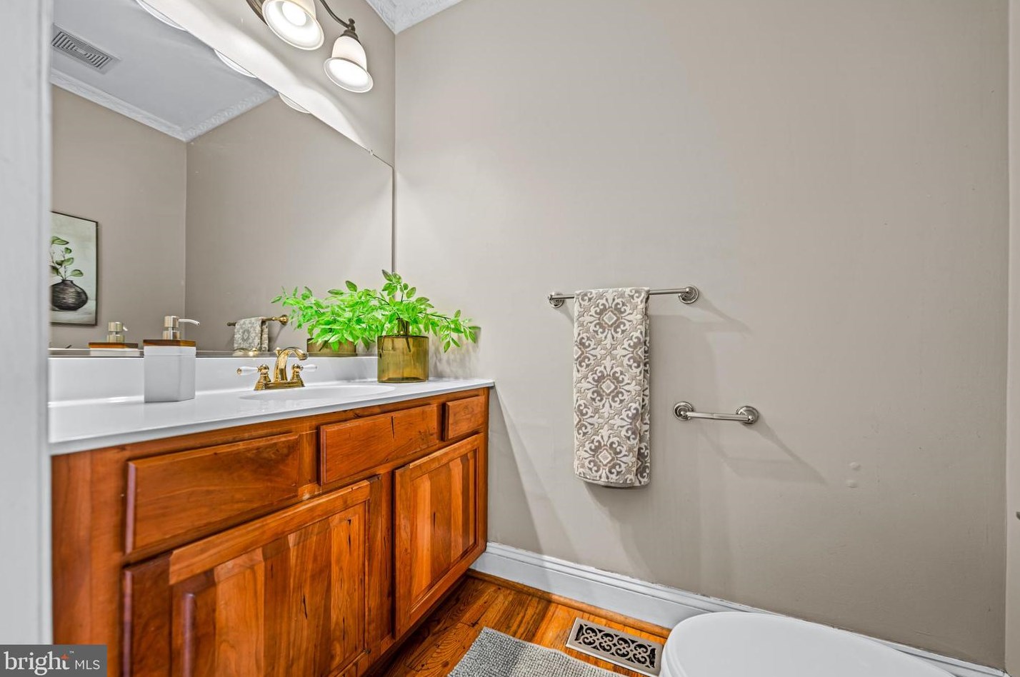 213 Park Ave, Haddonfield NJ 08033-1639 exterior