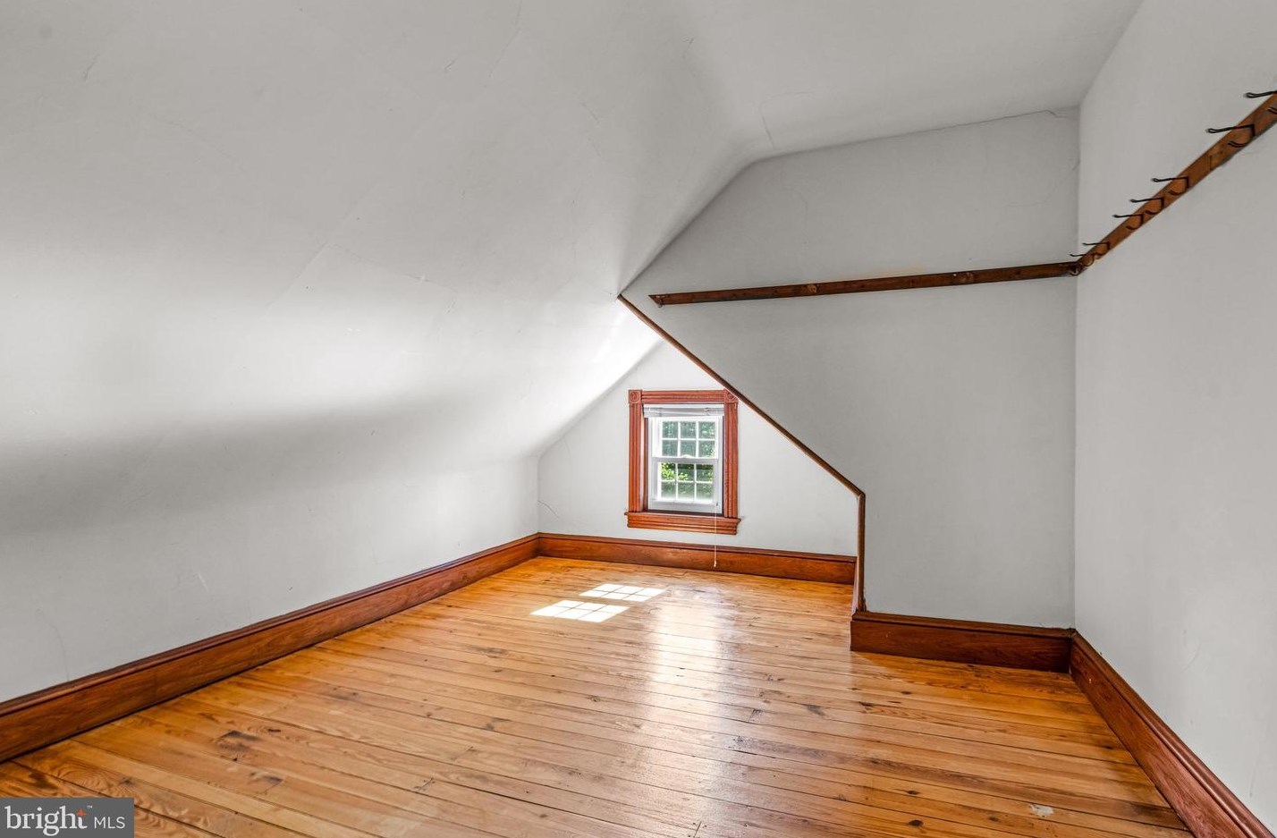 213 Park Ave, Haddonfield NJ 08033-1639 exterior