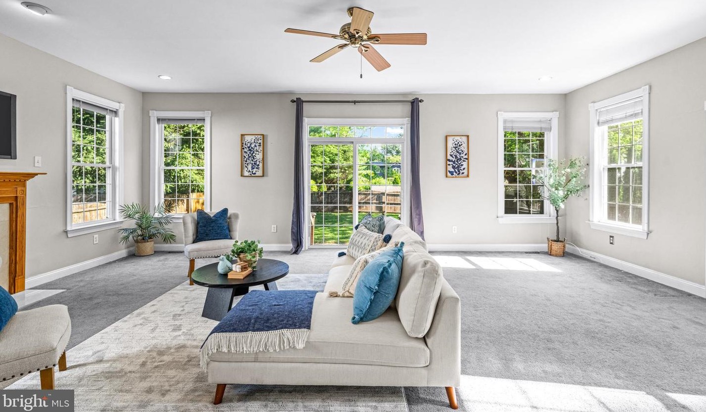 213 Park Ave, Haddonfield NJ 08033-1639 exterior