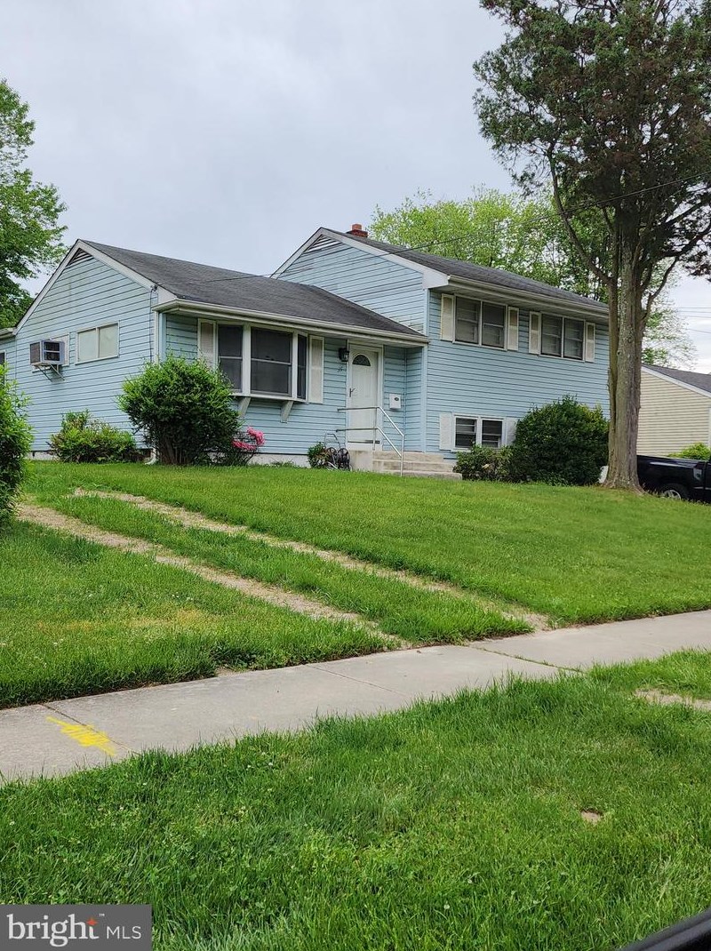 35 Winding Way, Gibbsboro, NJ 08026-1424