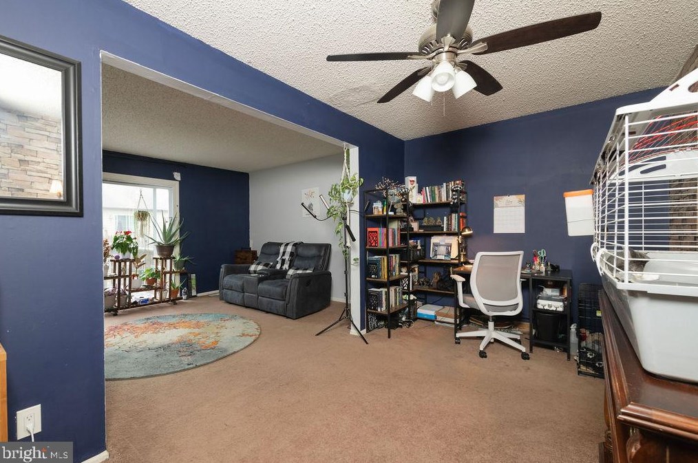 2264 Albert Ct, Waterford Township, NJ 08004-2808