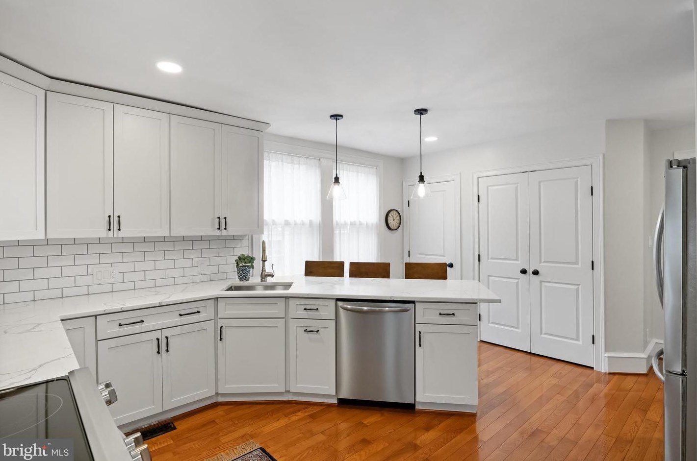 237 Mountwell Ave, Haddonfield NJ 08033-3311 exterior