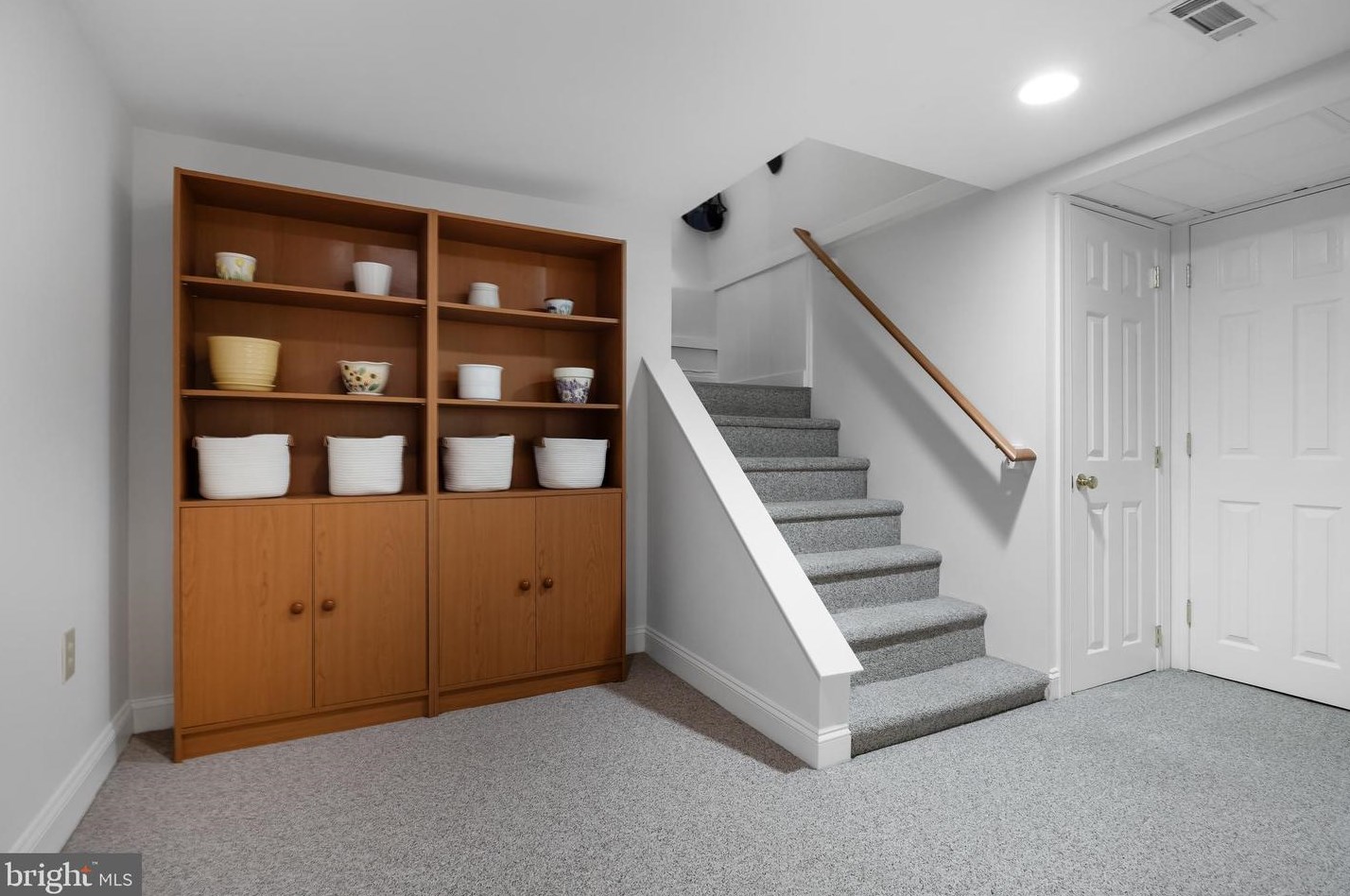 237 Mountwell Ave, Haddonfield NJ 08033-3311 exterior