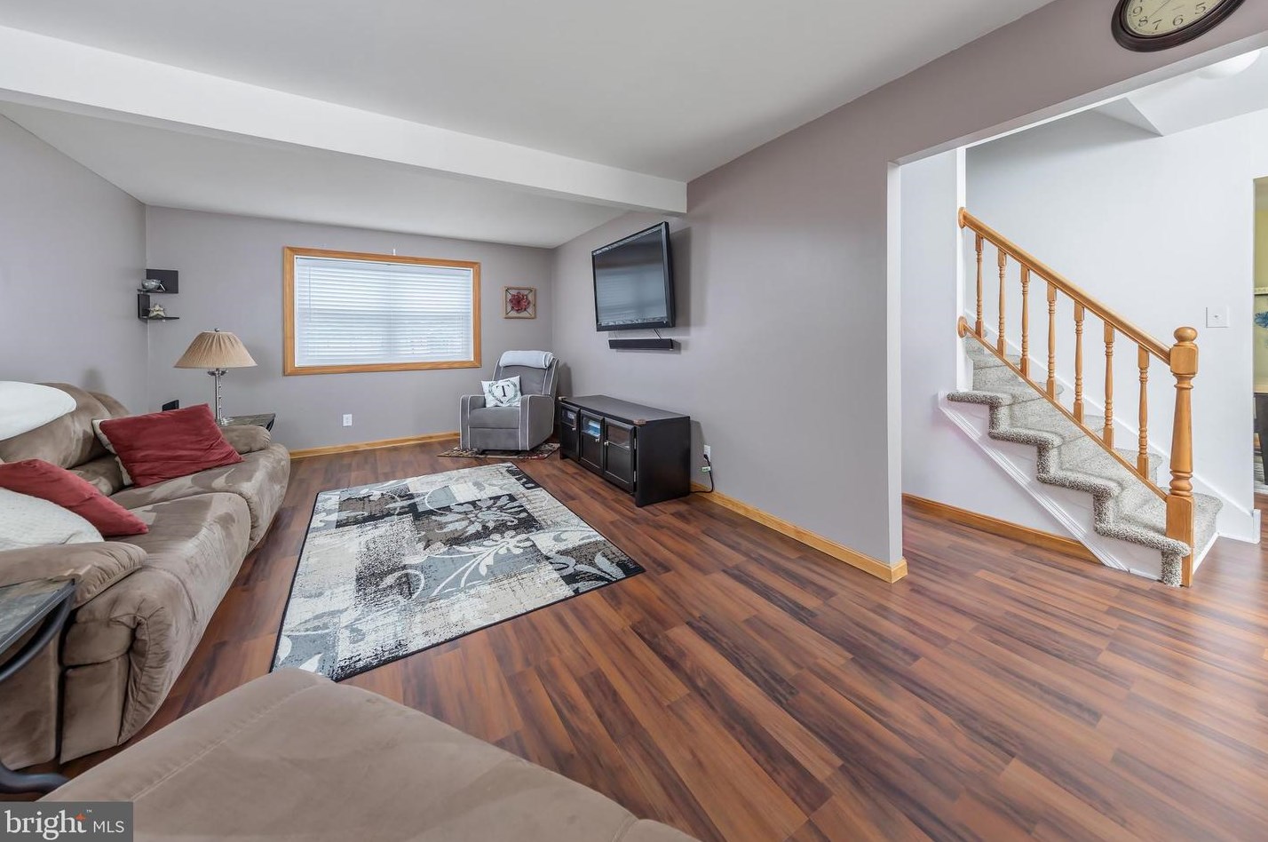 24 Woodshire Dr, Erial, NJ 08081