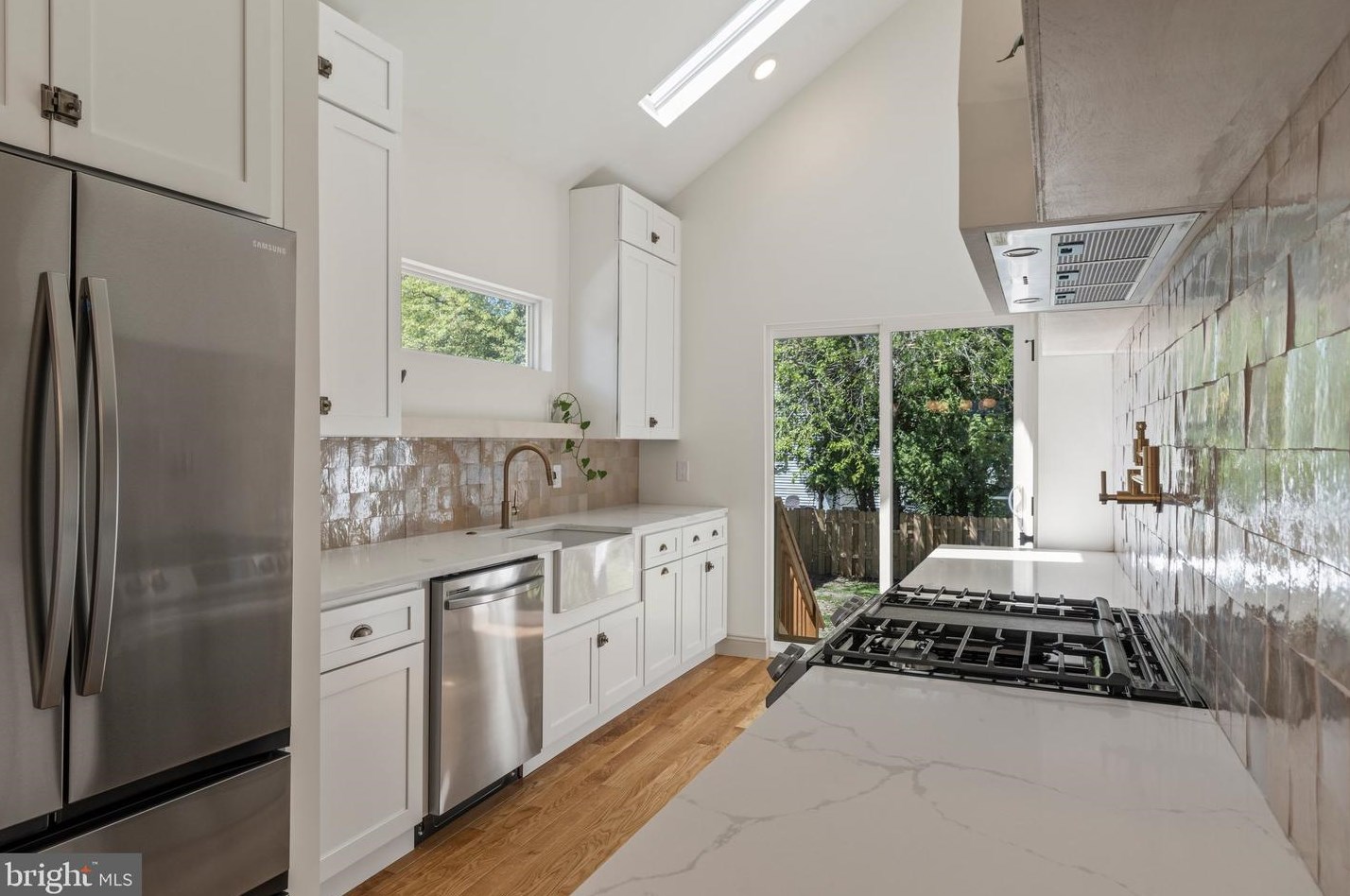 49 Collingswood Ave, Haddon Township NJ  08107-1242 exterior