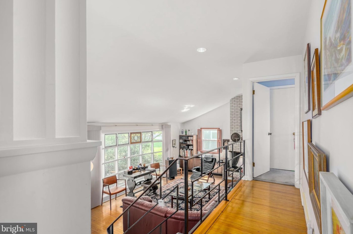 319 Longwood Dr, Tavistock NJ 08033-1039 exterior