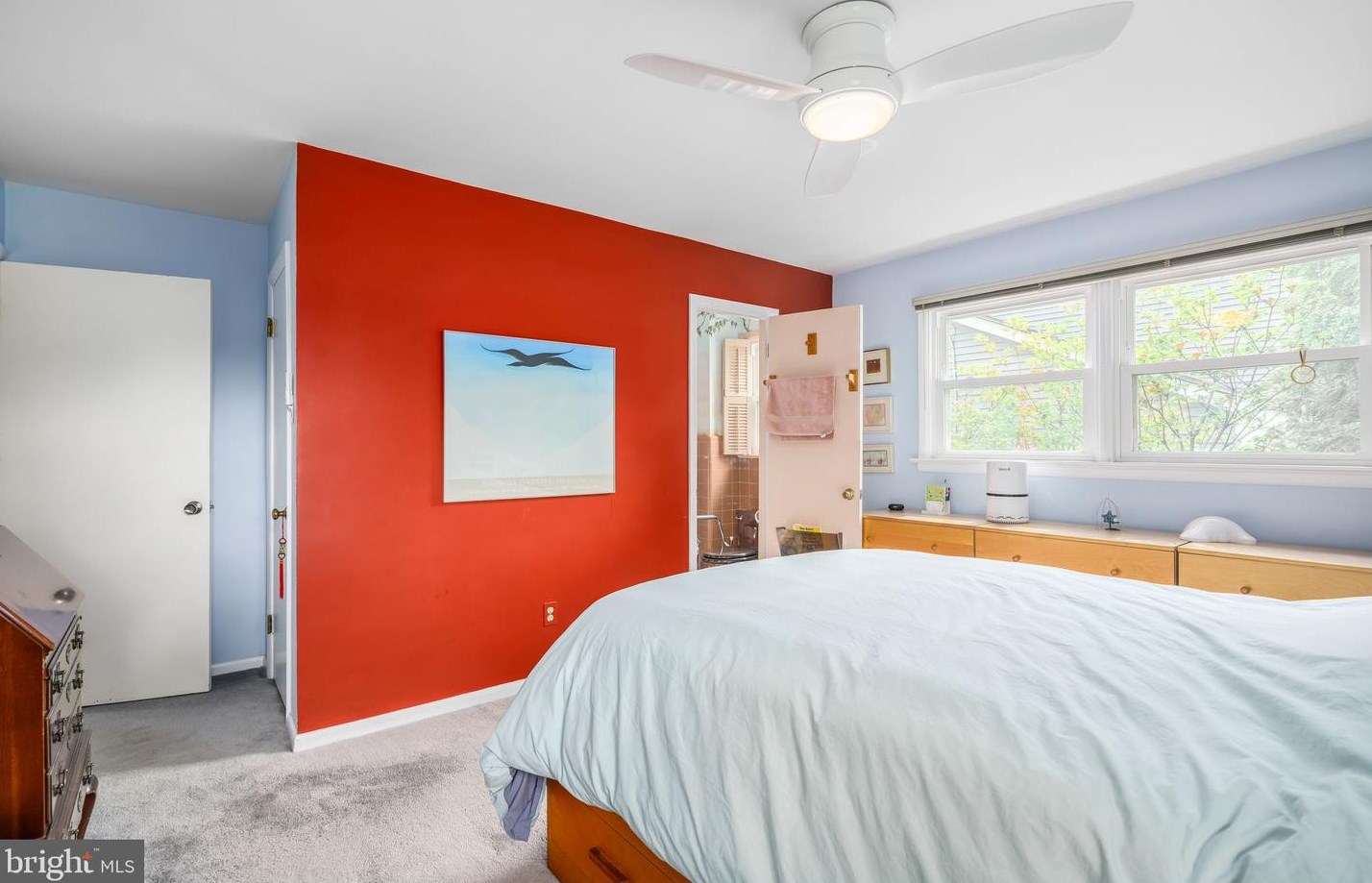 319 Longwood Dr, Tavistock NJ 08033-1039 exterior