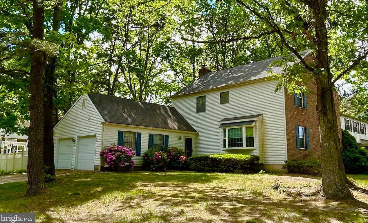1 Lexington Way, Erial, NJ 08081-9610