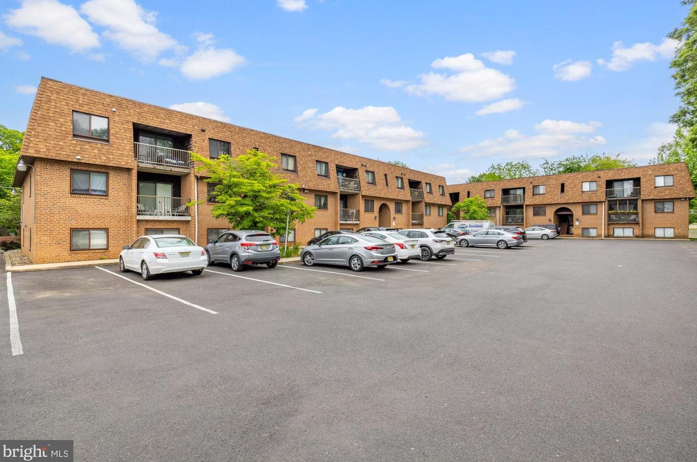 316 White Horse Pike, Camden NJ  08106-1309 exterior