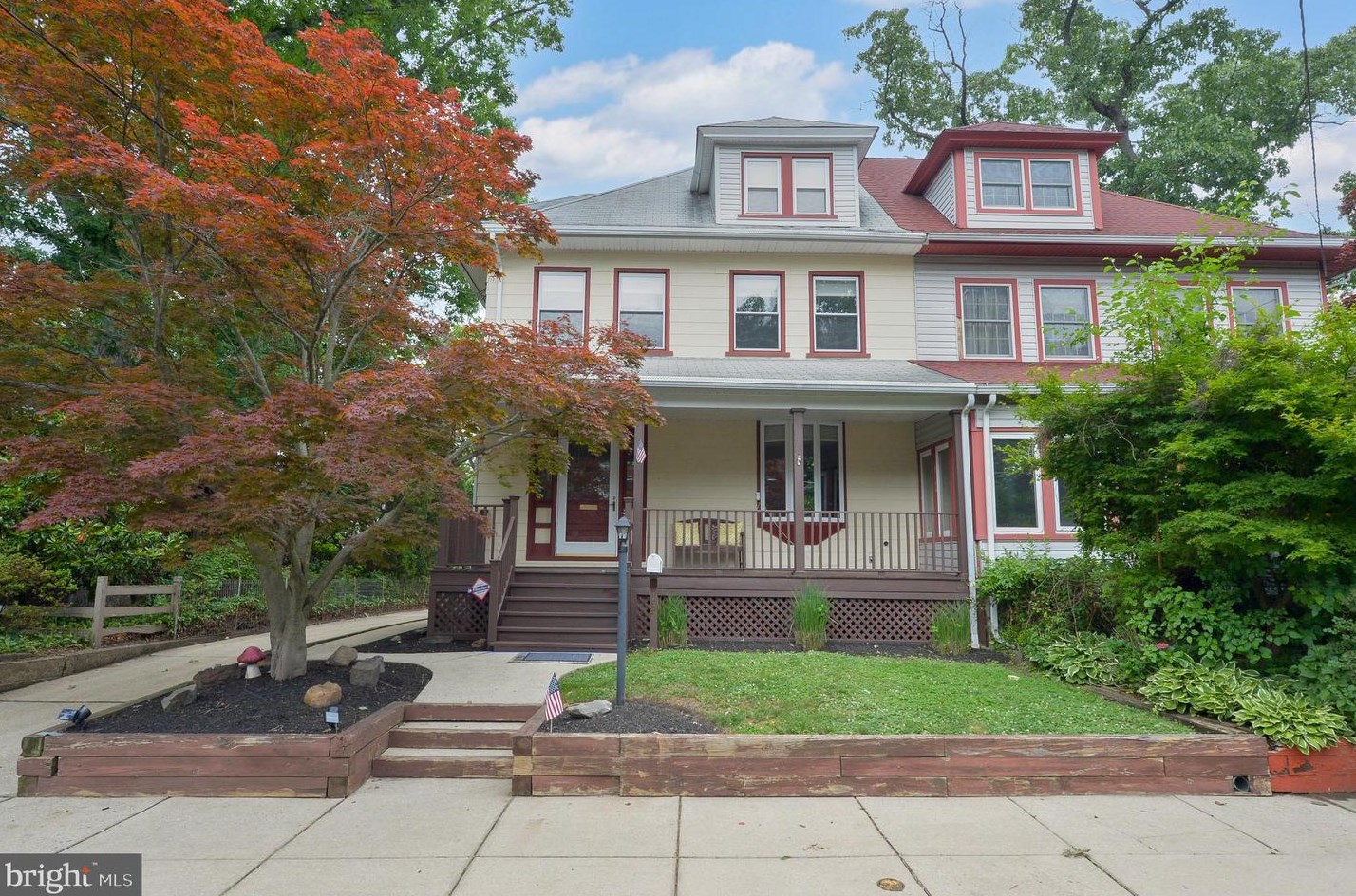 137 Lawnside Ave, Camden, NJ 08108