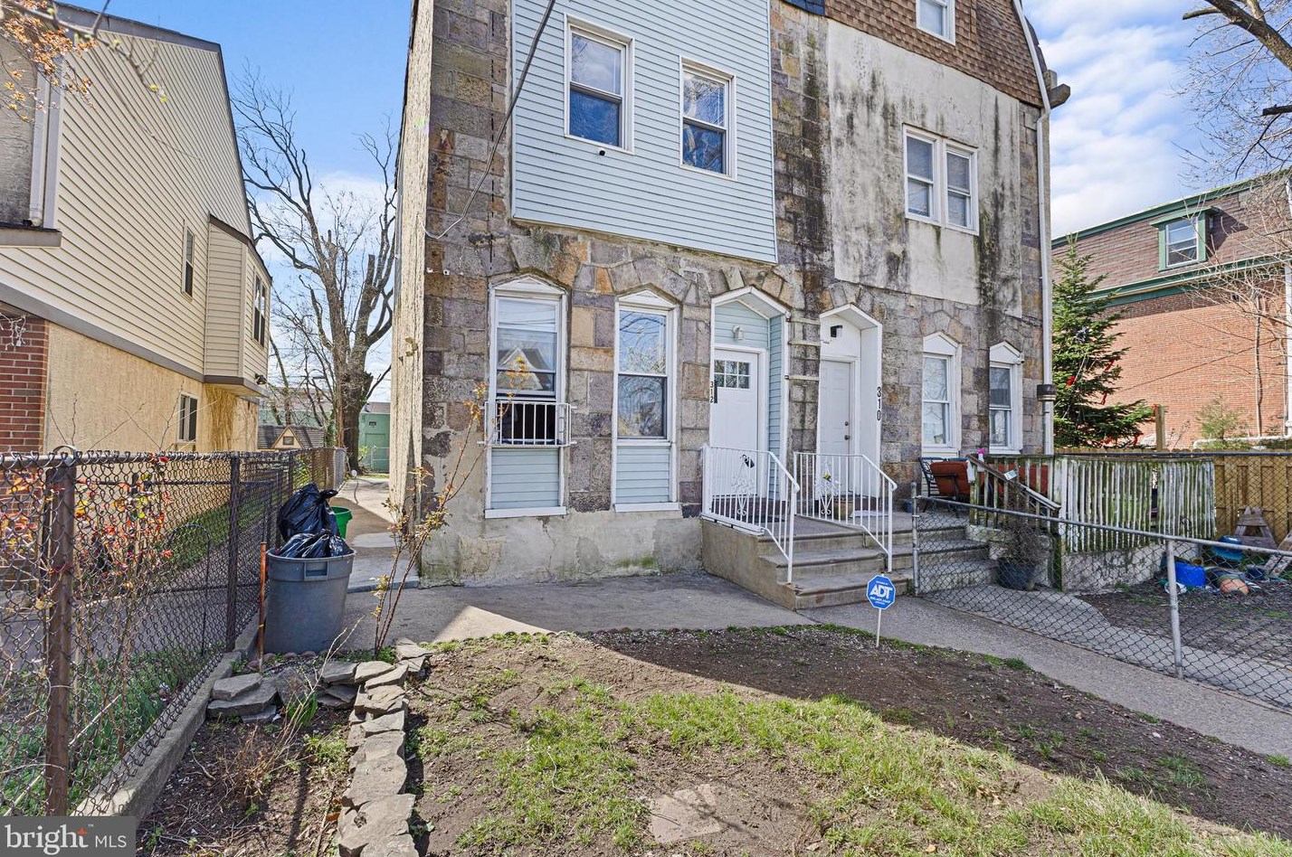 312 State St, Camden, NJ 08102