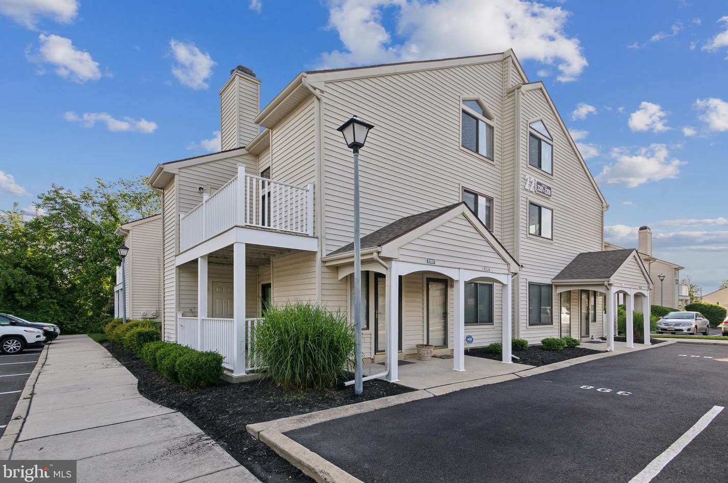 2202 Sandra Rd, Franklin Township, NJ 08043