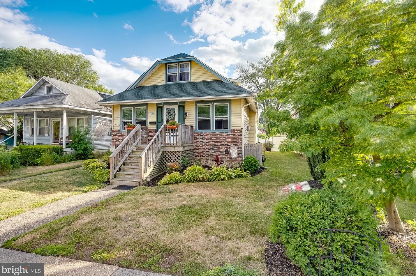 270 S Davis Ave, Camden, NJ 08106