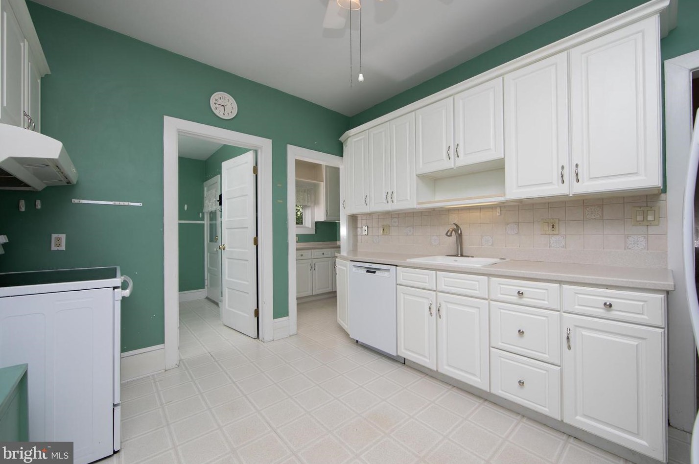 405 Westmont Ave, Haddonfield NJ 08033-2318 exterior