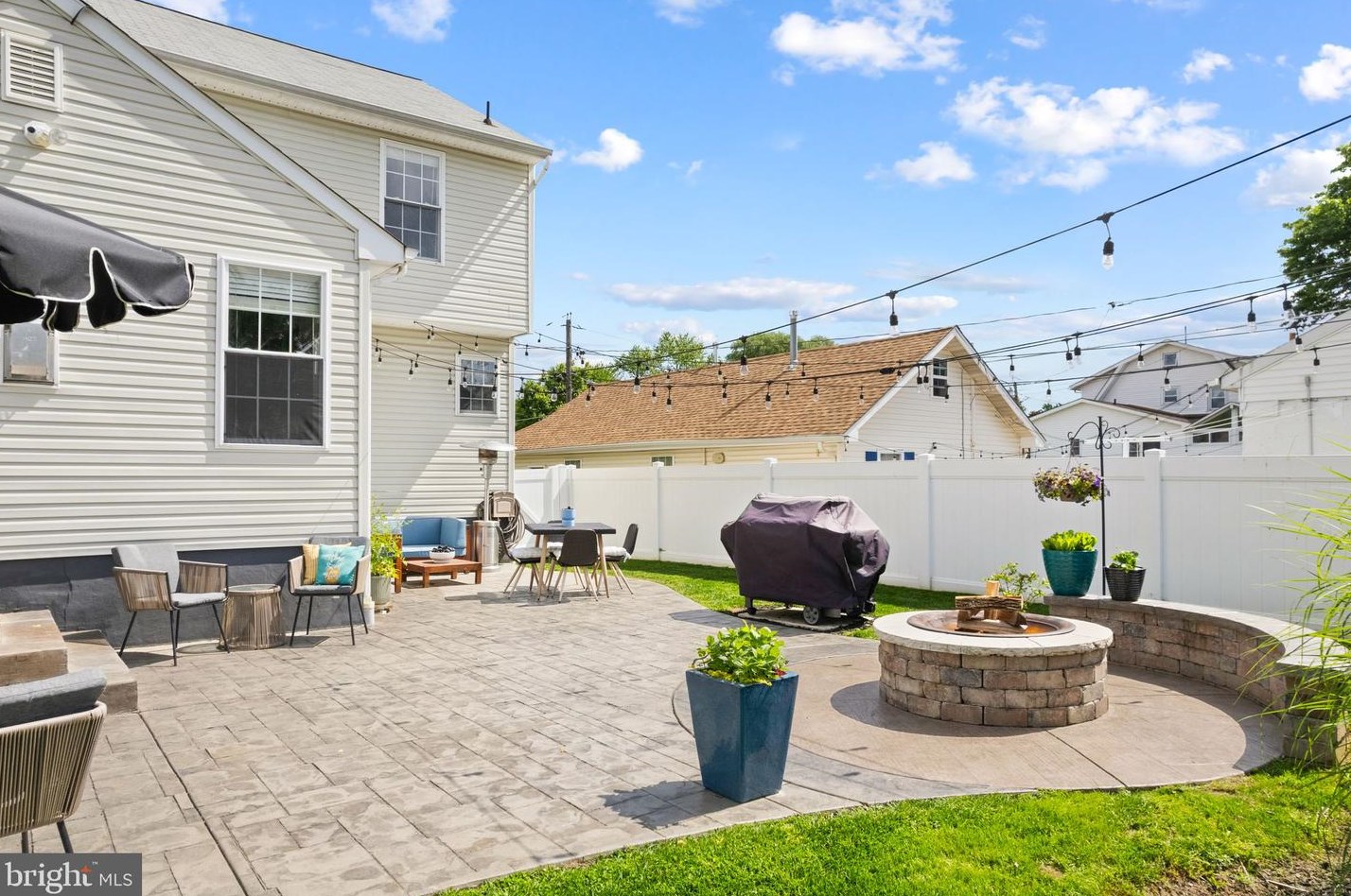 103 Washington Ave, Camden NJ 08108-1535 exterior