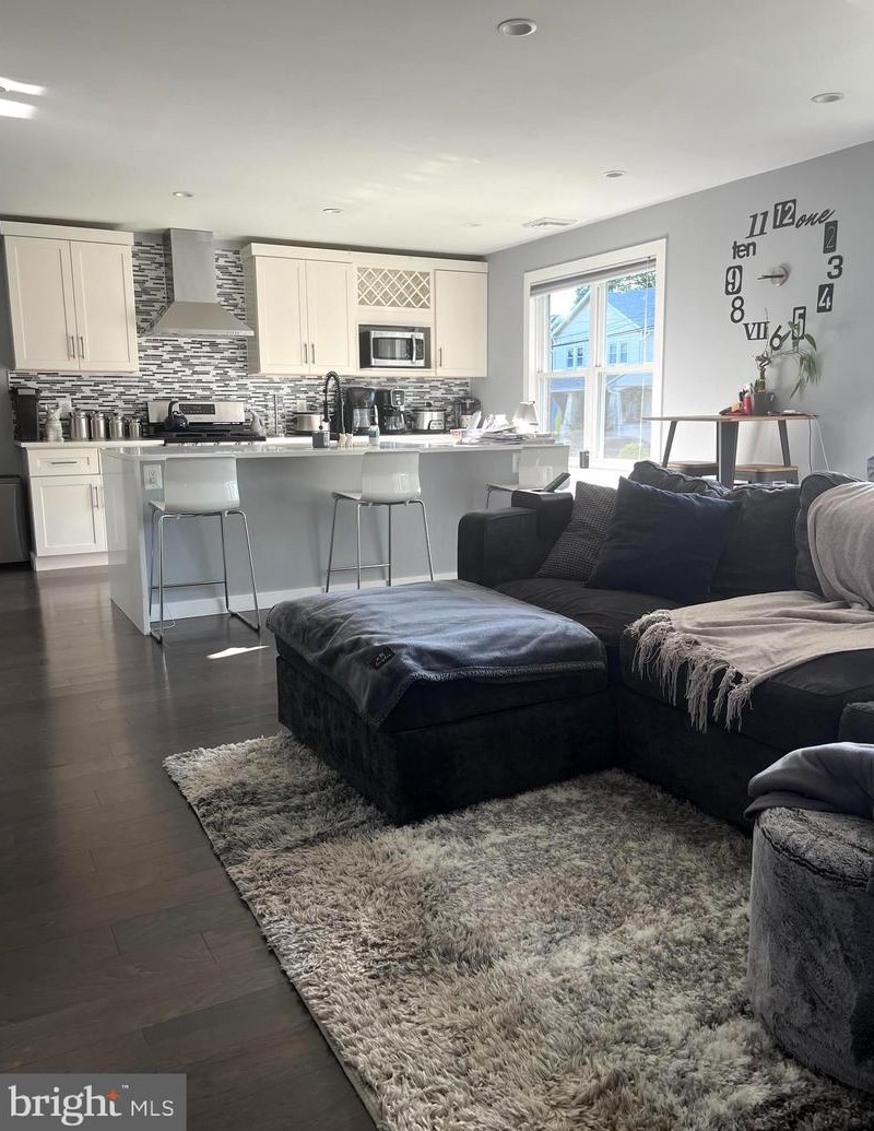 20 Bryant Ave, Camden, NJ 08108