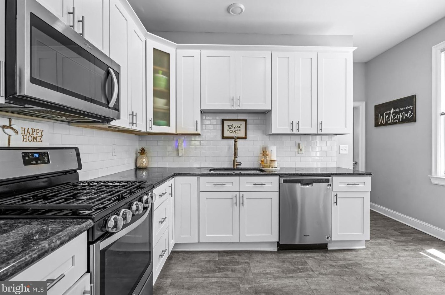 6563 Irving Ave, Camden NJ  08109-2419 exterior