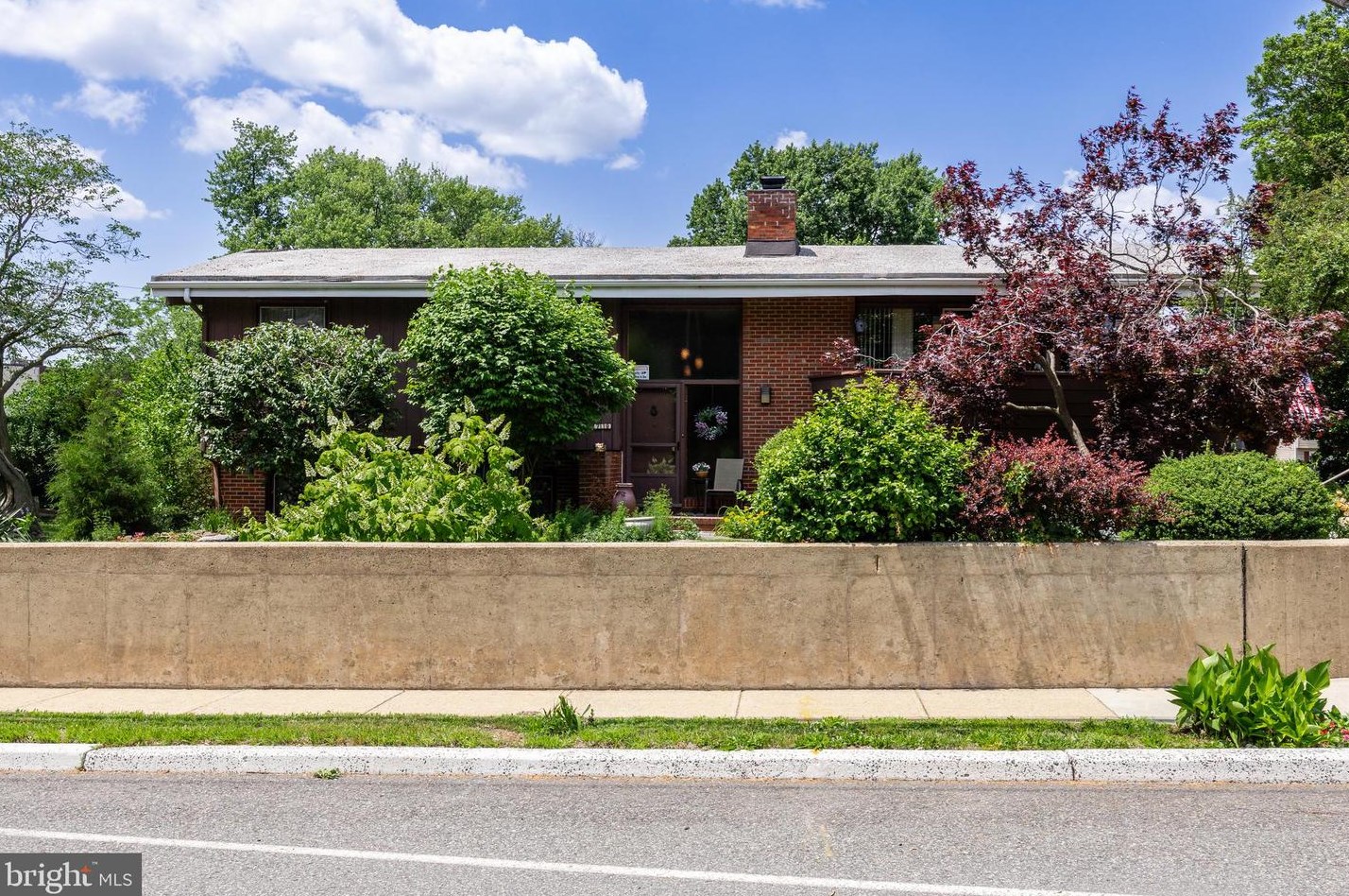 7119 Browning Rd, Camden, NJ 08109