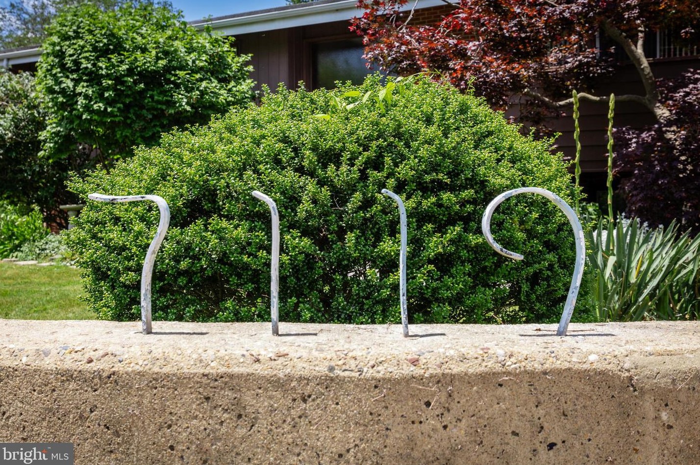 7119 Browning Rd, Camden NJ 08107-1916 exterior