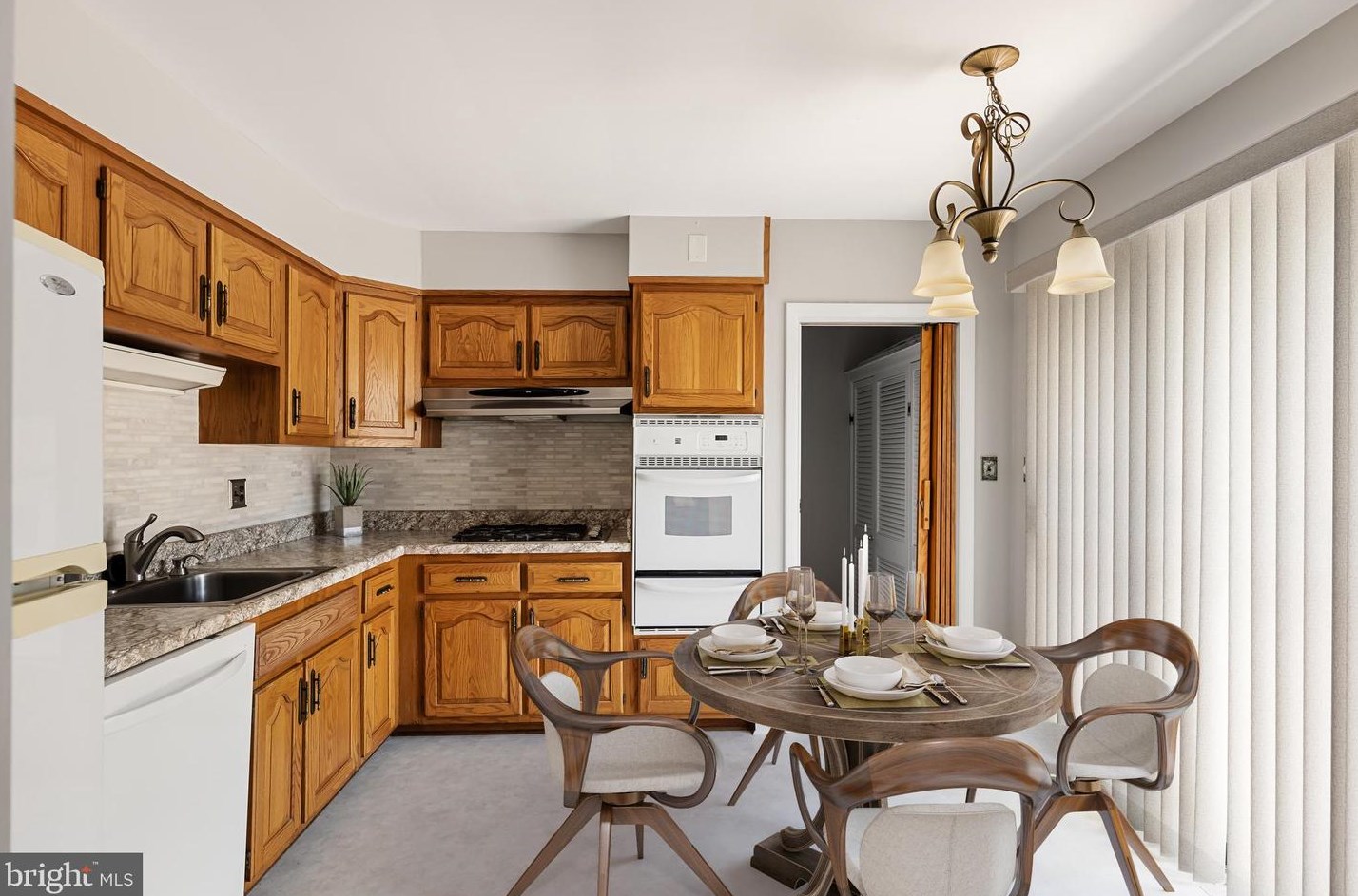 7119 Browning Rd, Camden NJ 08107-1916 exterior