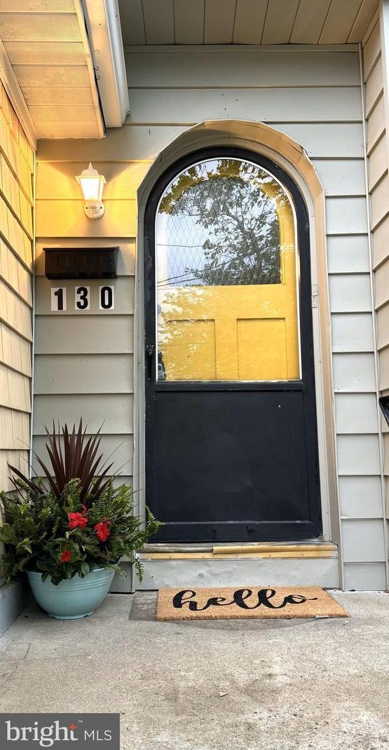 130 E Palmer Ave, Camden, NJ 08108