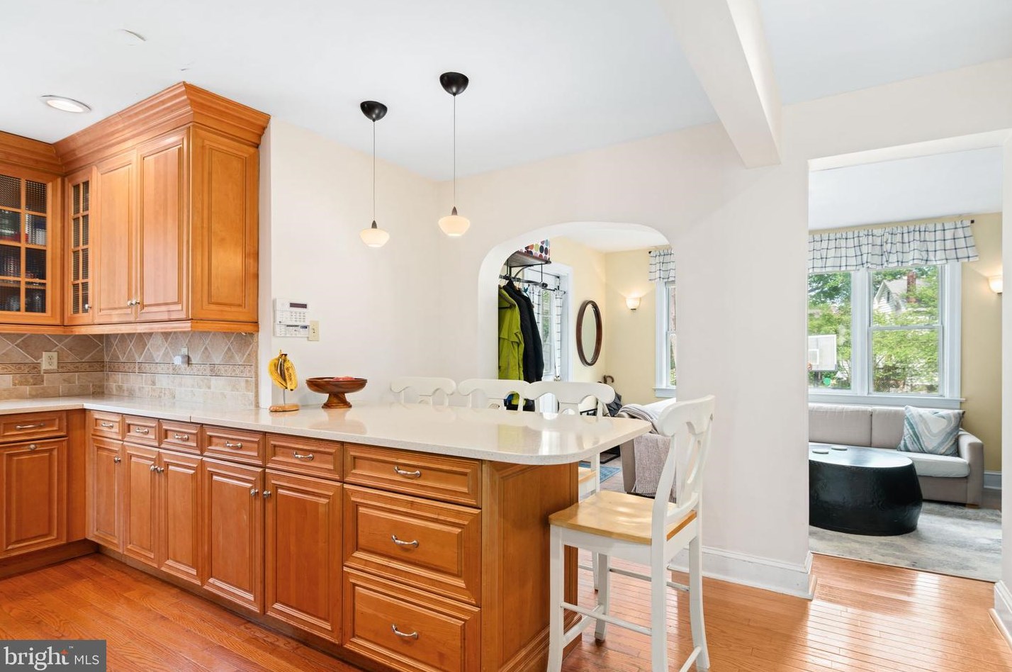 611 Grv St, Haddonfield NJ 08033-1217 exterior