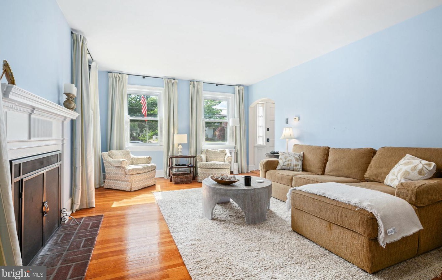 611 Grv St, Haddonfield NJ 08033-1217 exterior