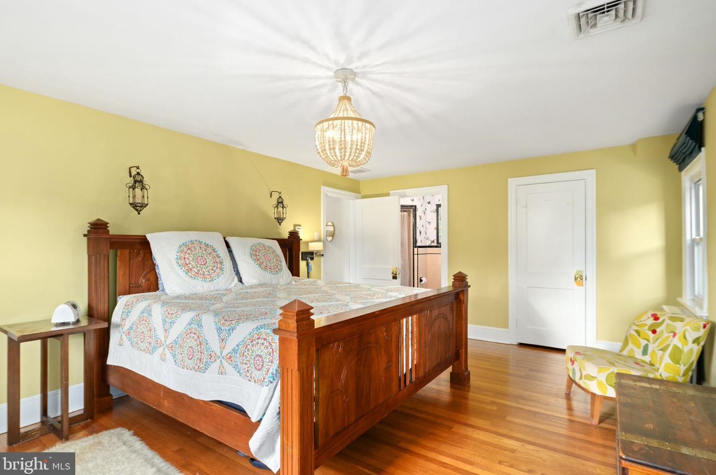 611 Grv St, Haddonfield NJ 08033-1217 exterior