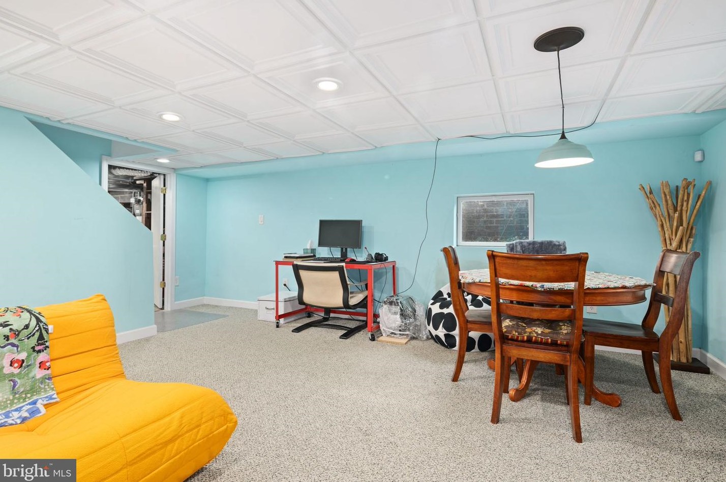 611 Grv St, Haddonfield NJ 08033-1217 exterior