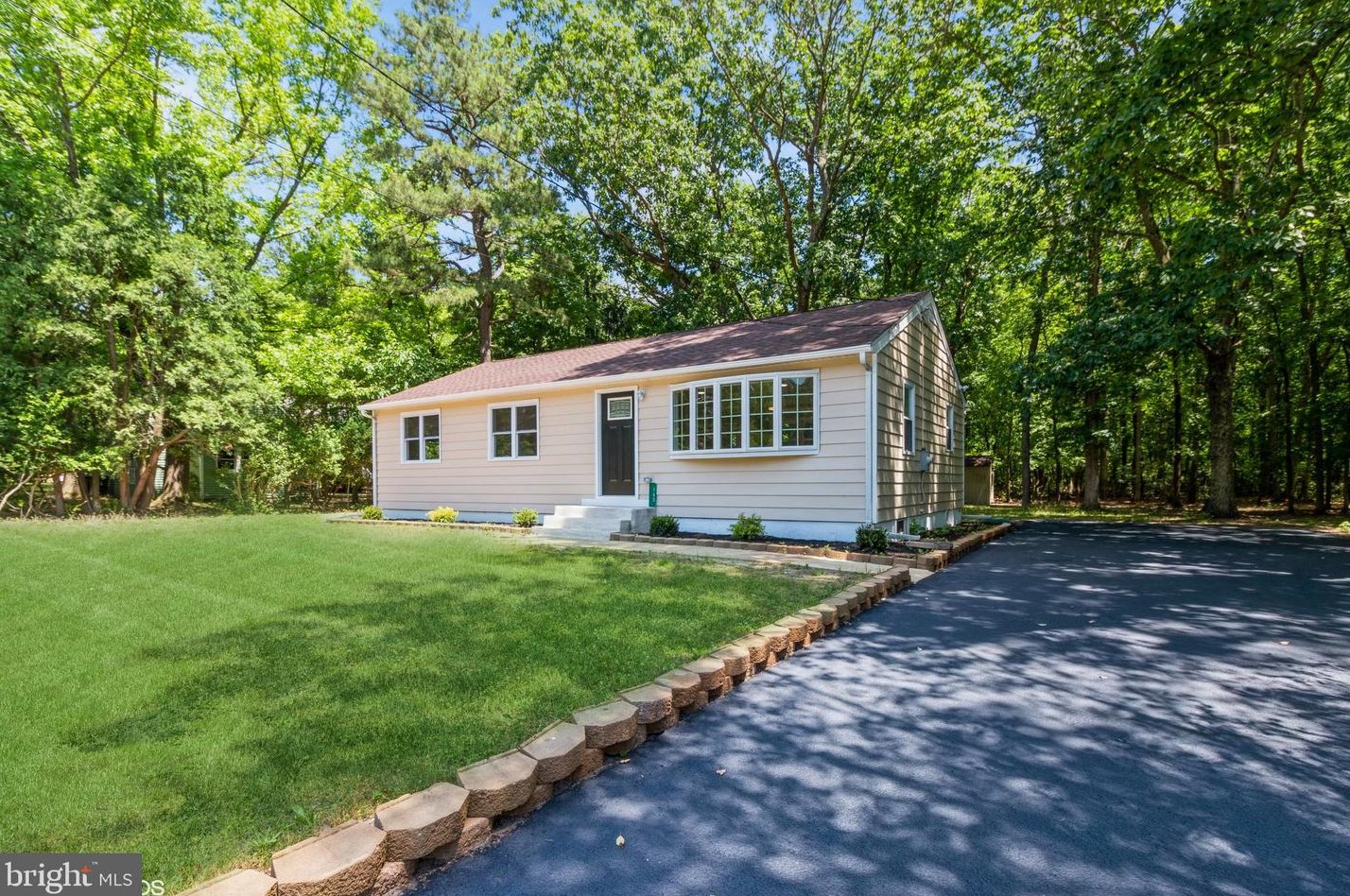 145 Clementon Rd W, Gibbsboro, NJ 08026
