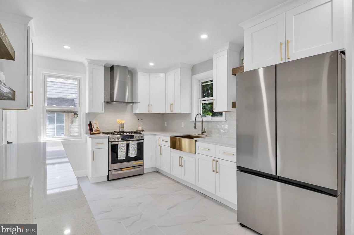 4645 Springfield Ave, Camden NJ  08109-1941 exterior