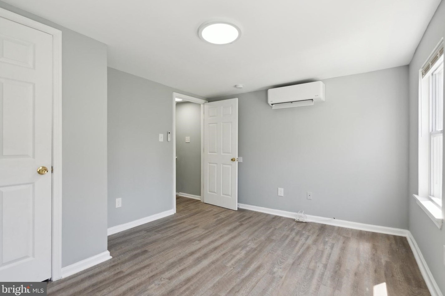 6240 Clayton Ave, Camden NJ 08109-1305 exterior