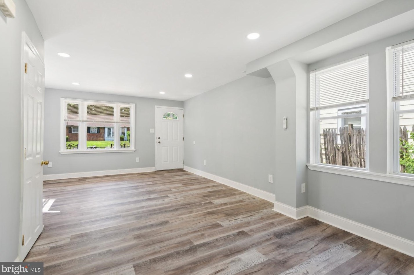 6240 Clayton Ave, Camden NJ 08109-1305 exterior