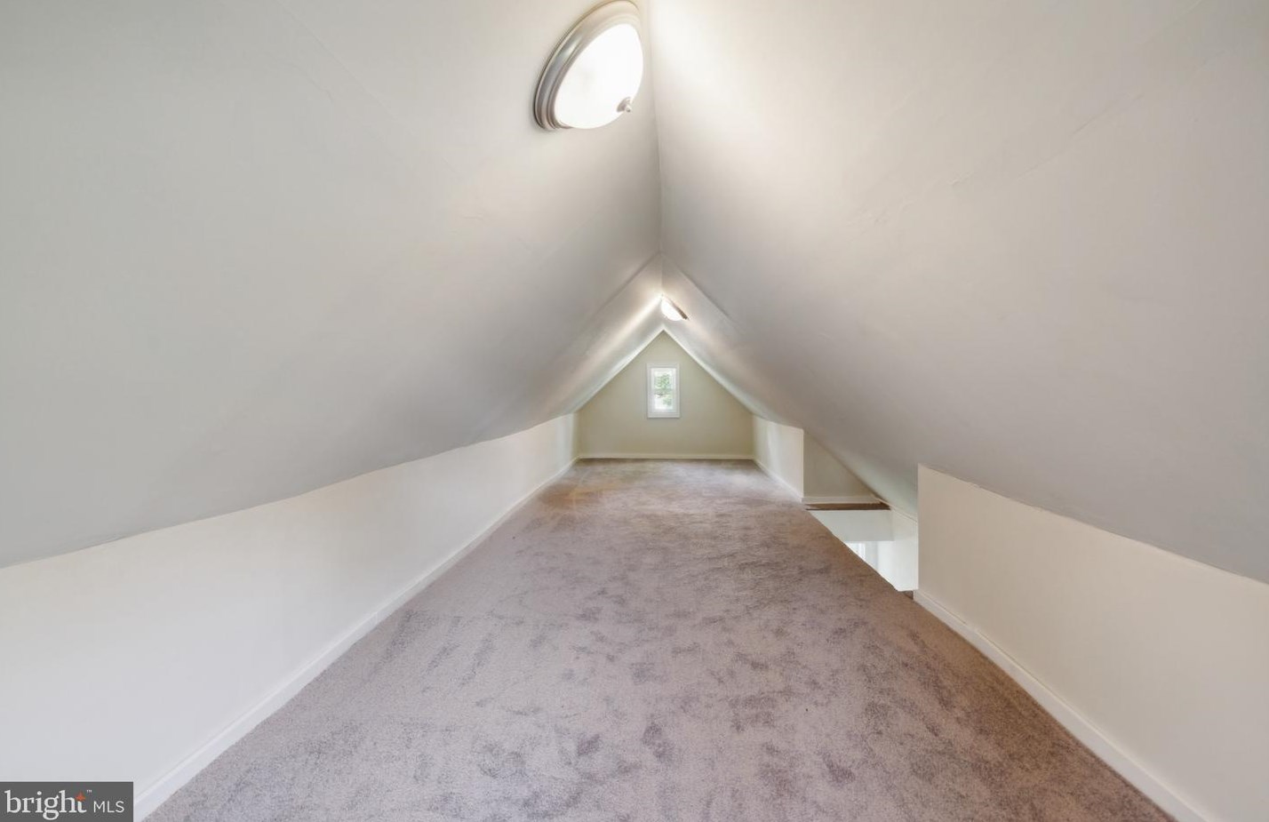 6240 Clayton Ave, Camden NJ 08109-1305 exterior