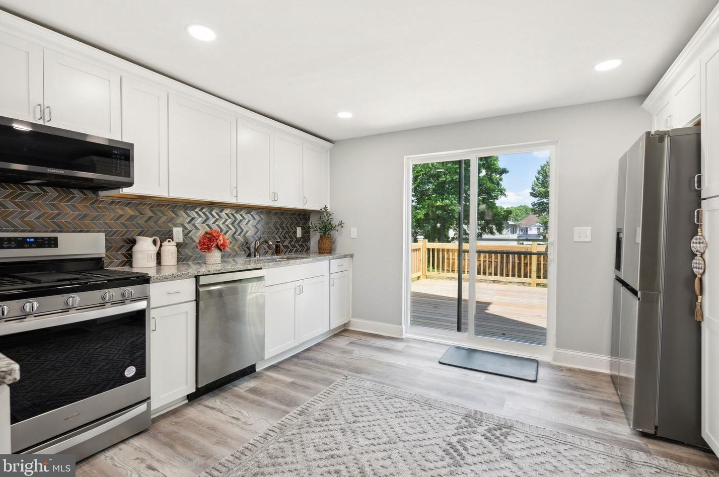 6240 Clayton Ave, Camden NJ 08109-1305 exterior