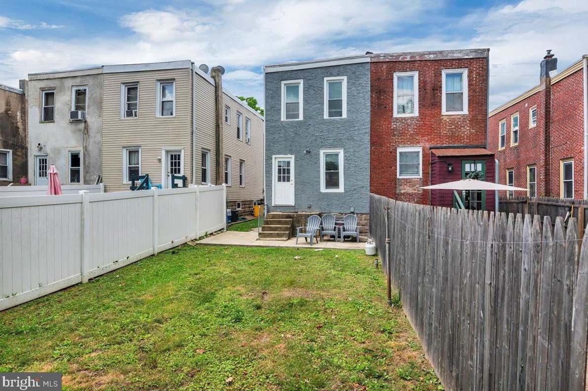 11 Atlantic, Camden NJ 08104-1204 exterior