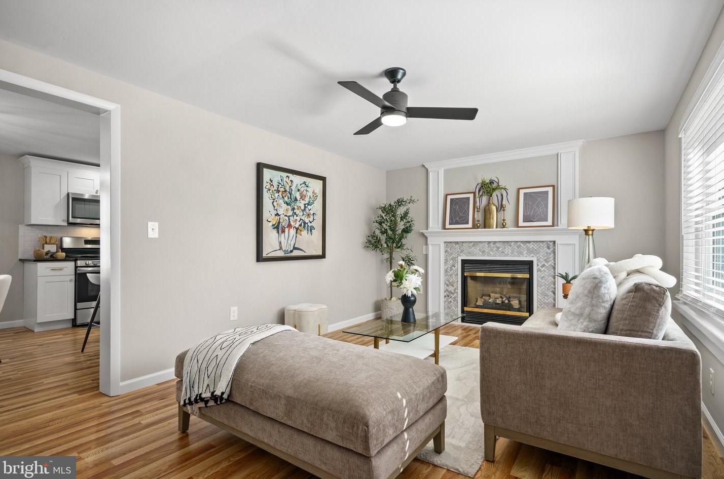 16 Walton Ave, Camden, NJ 08108