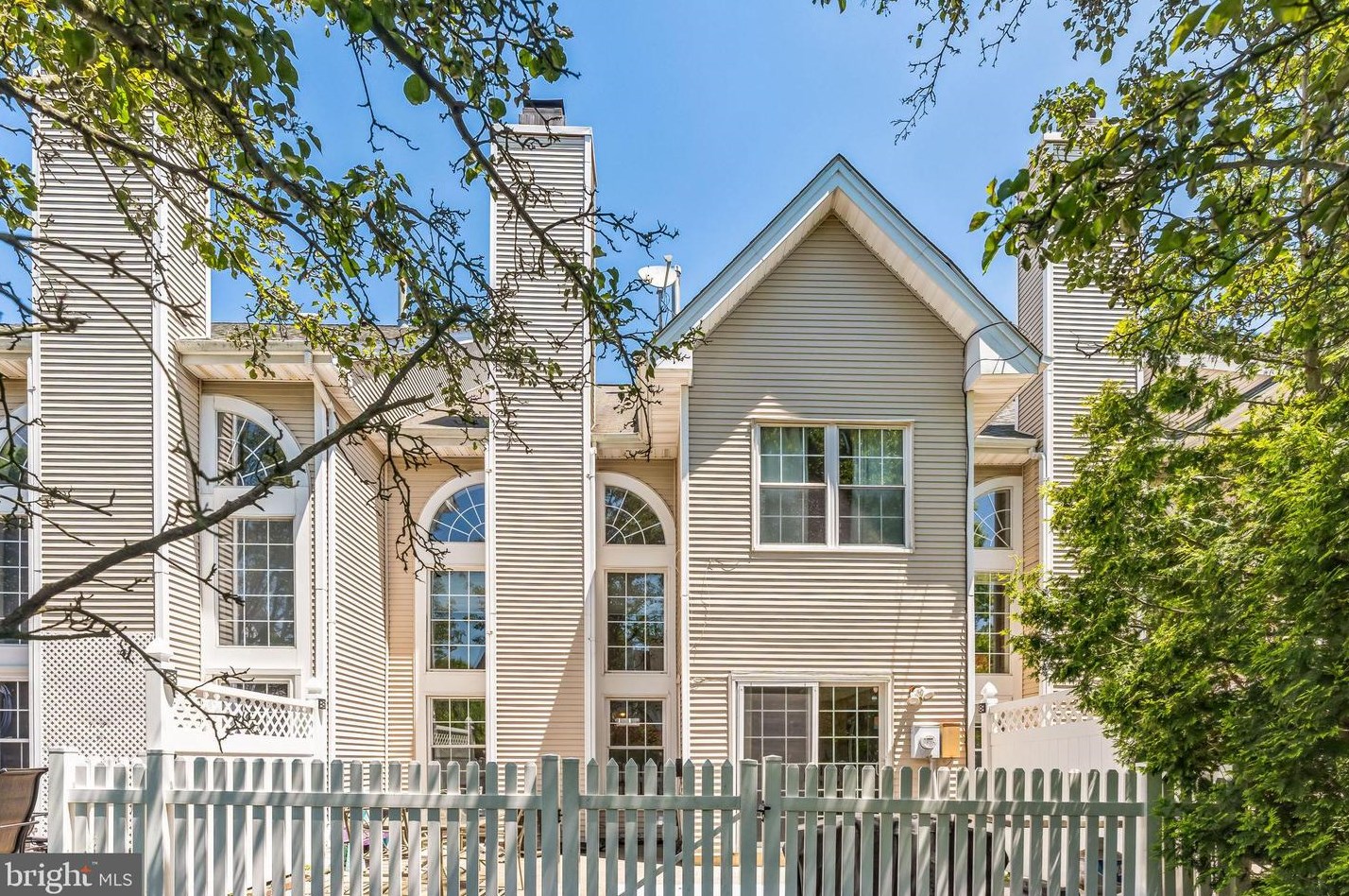 152 Ln Costa Dr, Blenheim NJ 08012-5544 exterior