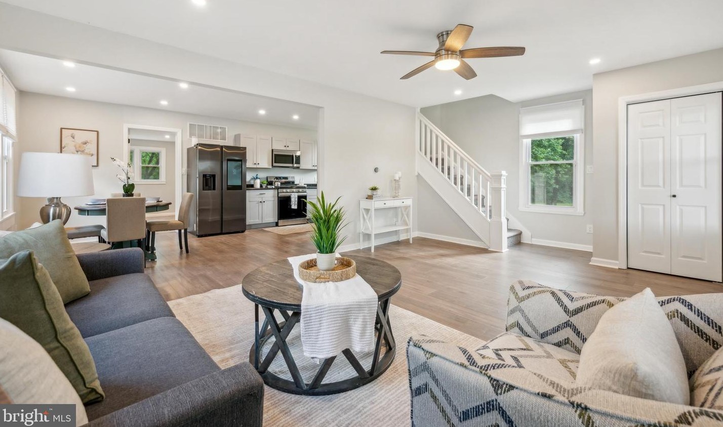 459 Cv Rd, Camden NJ 08110-3512 exterior